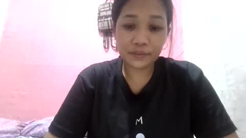 Snapshot of hotlavender chatting on 12-14-25, 01:05 hotlavender online show from 12-14-25, 01:05