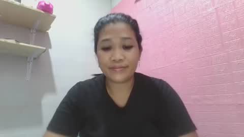 Snapshot of hotlavender chatting on 02-11-26, 01:32 hotlavender online show from 02-11-26, 01:32