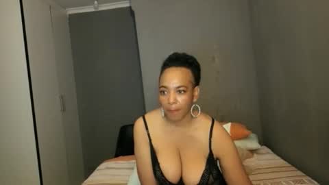 Snapshot of hotlilya chatting on 02-13-26, 05:53 hotlilya online show from 02-13-26, 05:53