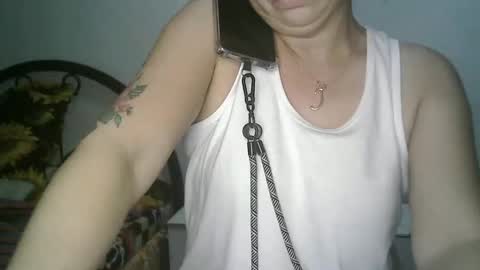 Snapshot of hotmamajen4u chatting on 05-17-26, 11:39 hotmamajen4u online show from 05-17-26, 11:39