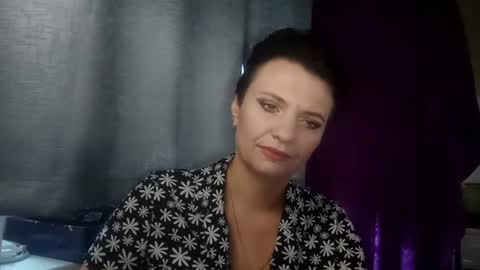 hotmamaqueen234 online show from 07-30-26, 11:42