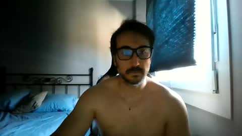 Snapshot of hotman_40_ chatting on 05-26-26, 08:43 hotman_40_ online show from 05-26-26, 08:43