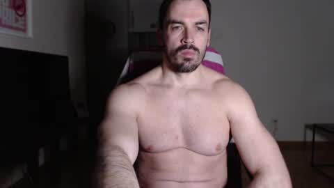Snapshot of hotmanhotman93 chatting on 02-03-25, 04:41 Rick online show from 02-03-25, 04:41