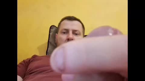 hotmariusz15 online show from 11-09-25, 01:09