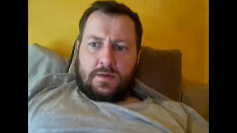 hotmariusz15 online show from 03-06-26, 09:00