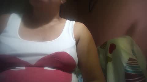 Snapshot of hotmatureladyxxx chatting on 09-24-25, 04:32 hotmatureladyxxx online show from 09-24-25, 04:32