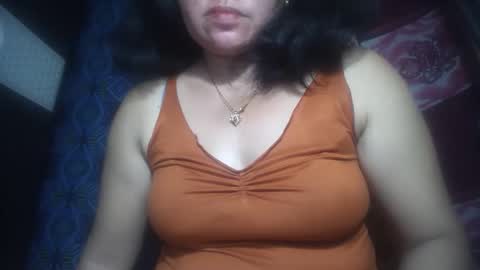 Snapshot of hotmatureladyxxx chatting on 11-10-25, 02:10 hotmatureladyxxx online show from 11-10-25, 02:10