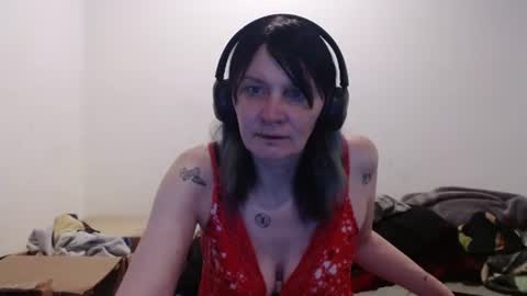 hotmodel1984 online show from 07-01-26, 02:13