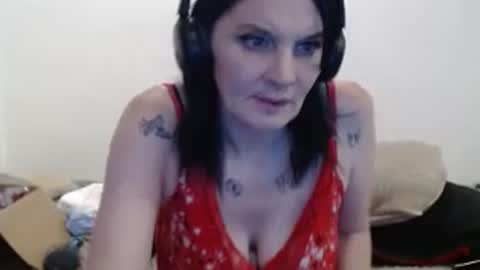 hotmodel1984 online show from 07-19-26, 03:10