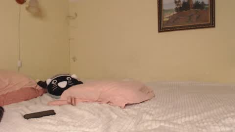Snapshot of hotmp4 chatting on 12-16-24, 08:16 hotmp4 online show from 12-16-24, 08:16