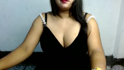 Snapshot of hotmuskan21 chatting on 10-14-25, 07:03 Muskan online show from 10-14-25, 07:03