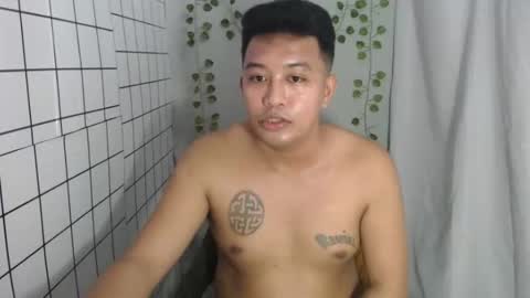 Snapshot of hotnielkhalifa chatting on 10-04-25, 08:23 neilkhalifa online show from 10-04-25, 08:23