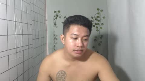 Snapshot of hotnielkhalifa chatting on 10-31-25, 09:27 neilkhalifa online show from 10-31-25, 09:27