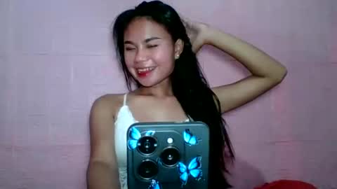 hotpink4u online show from 12-06-24, 12:49