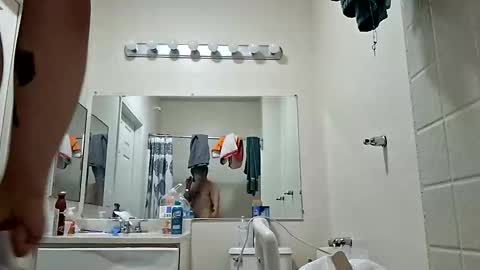 hotraiil online show from 05-20-26, 11:05
