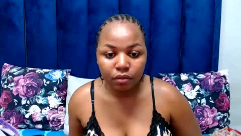 hotsmalltitsx online show from 07-24-26, 07:12