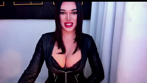 Snapshot of hotstellacumxxx chatting on 07-07-26, 12:13 STELLA online show from 07-07-26, 12:13