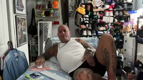 hotstuff775616 online show from 01-14-26, 02:39