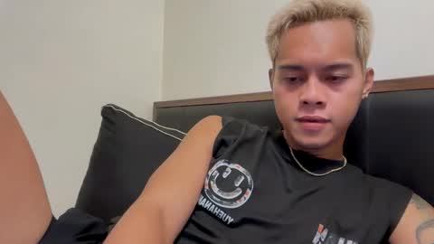 Snapshot of hotstuffph chatting on 03-23-26, 07:12 C A R L I T O online show from 03-23-26, 07:12