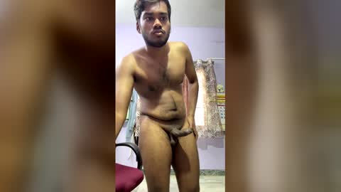 hottamilguy01 online show from 02-19-26, 04:52