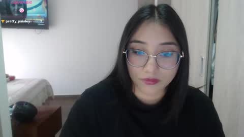 Snapshot of hottbee1 chatting on 02-13-25, 06:27 AMY online show from 02-13-25, 06:27