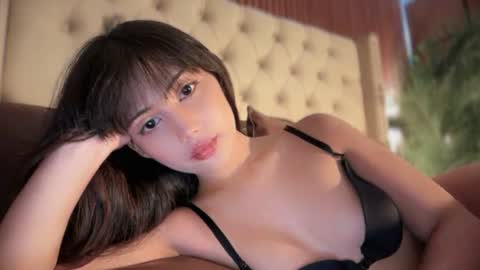 hottie_carlinexx online show from 08-01-26, 05:40