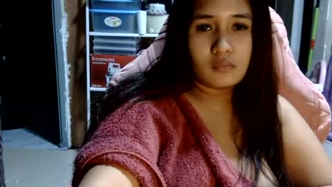 Cassy online show from 07-19-26, 05:49