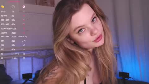 Snapshot of hottie_jane chatting on 12-15-24, 11:42 Jane online show from 12-15-24, 11:42