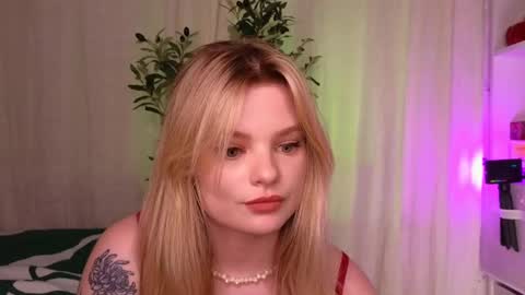 Snapshot of hottie_jane chatting on 03-07-25, 08:33 Jane online show from 03-07-25, 08:33