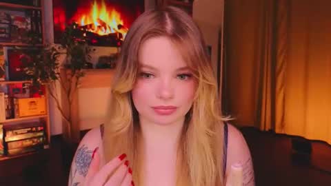 Snapshot of hottie_jane chatting on 11-30-25, 03:05 Jane online show from 11-30-25, 03:05