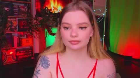 Snapshot of hottie_jane chatting on 12-19-25, 03:08 Jane online show from 12-19-25, 03:08