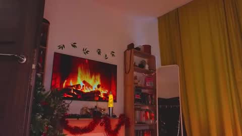 Snapshot of hottie_jane chatting on 01-07-26, 12:18 Jane online show from 01-07-26, 12:18