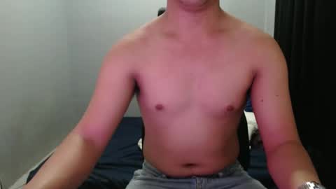 hottie_kyle69 online show from 06-01-26, 01:40