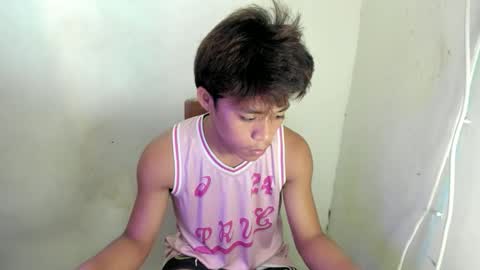 hottie_migs online show from 04-19-26, 11:09