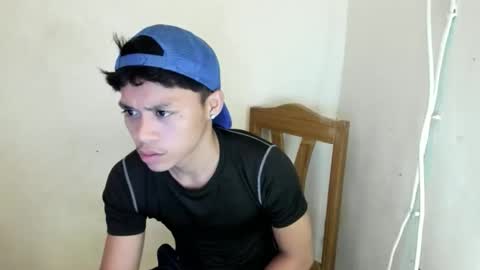 hottie_migs online show from 05-19-26, 08:48