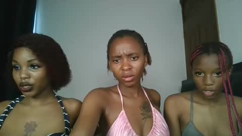 Snapshot of hottie_mistie chatting on 04-13-26, 09:37 hottie_mistie online show from 04-13-26, 09:37