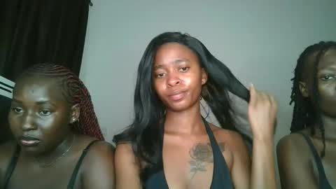 Snapshot of hottie_mistie chatting on 04-16-26, 09:15 hottie_mistie online show from 04-16-26, 09:15