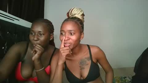 Snapshot of hottie_mistie chatting on 04-21-26, 01:42 hottie_mistie online show from 04-21-26, 01:42