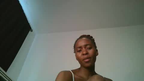 Snapshot of hottie_mistie chatting on 05-03-26, 10:43 hottie_mistie online show from 05-03-26, 10:43