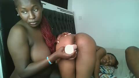 Snapshot of hottie_mistie chatting on 05-08-26, 11:43 hottie_mistie online show from 05-08-26, 11:43