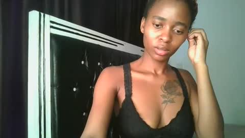 Snapshot of hottie_mistie chatting on 05-22-26, 10:21 hottie_mistie online show from 05-22-26, 10:21