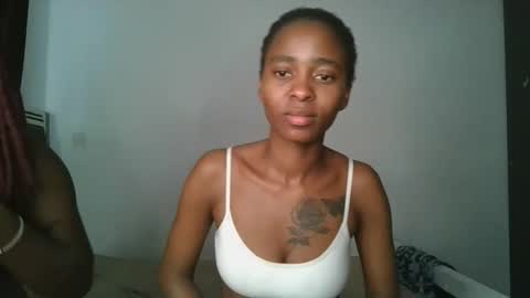hottie_mistie online show from 06-06-26, 07:02