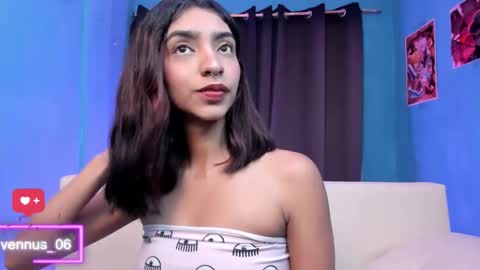 Snapshot of hottie_veronica chatting on 03-03-26, 11:10 Veronica independent model online show from 03-03-26, 11:10