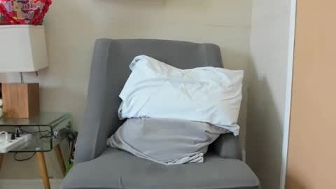 Jane online show from 02-28-25, 07:48