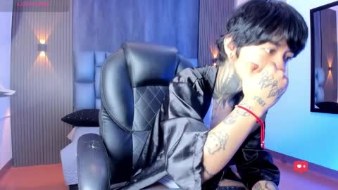 Juls online show from 05-28-26, 07:33