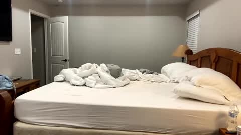 hottiewithabody101 online show from 10-30-25, 05:46