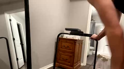 hottiewithabody101 online show from 12-20-25, 02:02