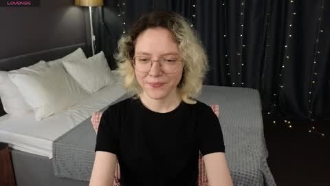 Kori online show from 04-11-26, 05:34