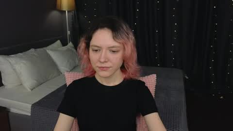 Kori online show from 04-18-26, 05:44