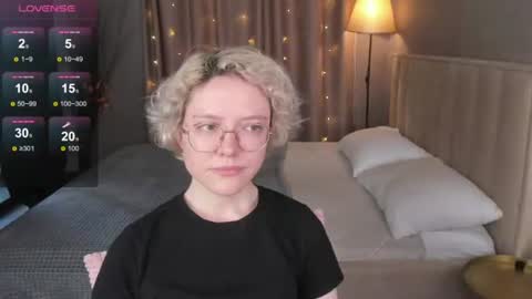 Kori online show from 06-25-26, 05:56